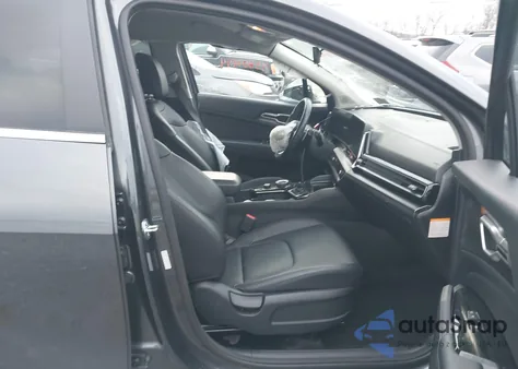 2023 Kia Sportage Hybrid Ex z USA, uszkodzony, nr VIN KNDPVCAG4P7067778